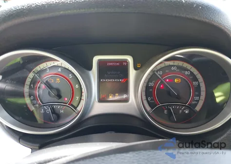 2013 Dodge Journey Sxt z USA, uszkodzony, nr VIN 3C4PDCBG1DT619519